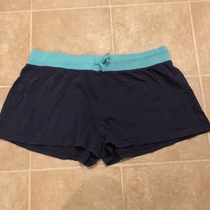 💙 Shorts Size L